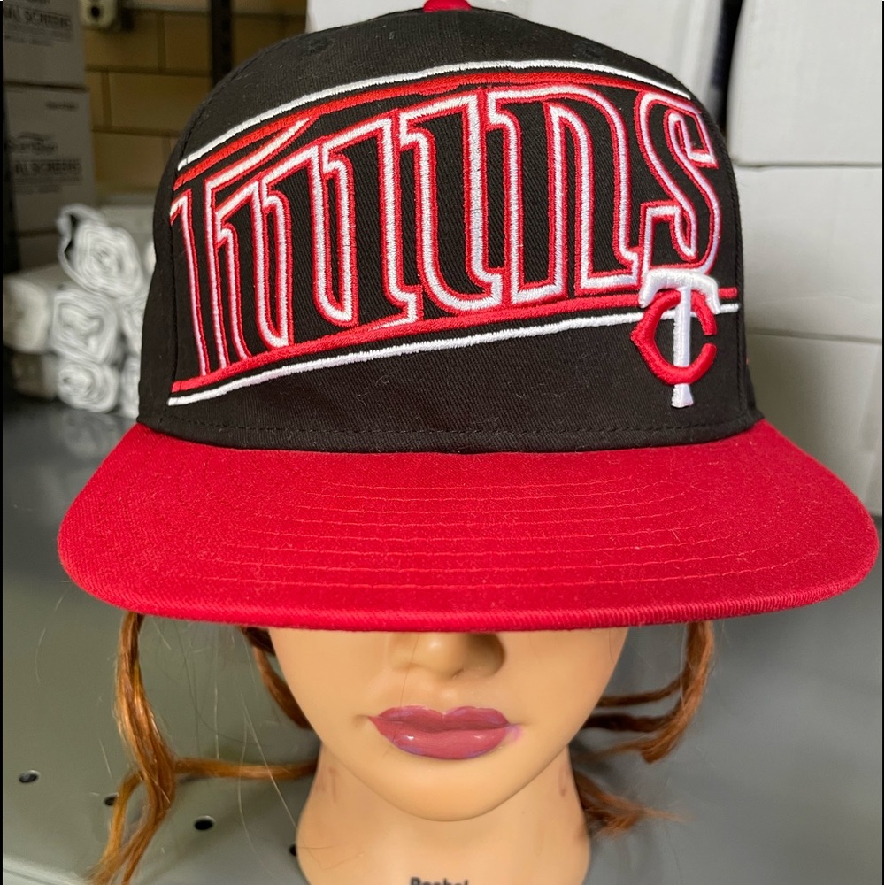 Minnesota Twins TC MLB 59Fifty New Era SnapBack SAMPLE